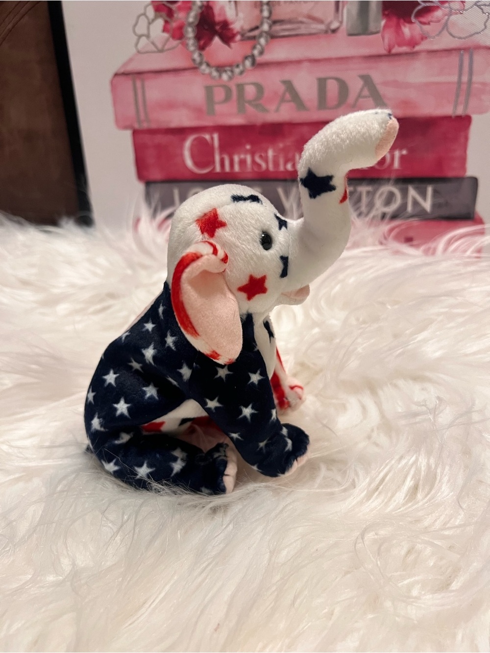 Ty Beanie Baby  vintage Righty 2000 the Elephant DOB July 4, 2000